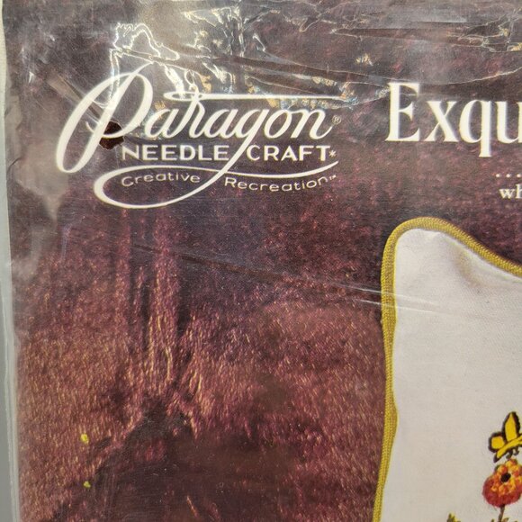 Paragon Needlecraft Hummel Chick Girl Pillow Linen Crewel Kit 14 x 14 - Picture 4 of 5